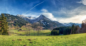 Bergpanorama bei Schöllang