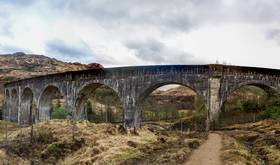 Glenfinnan Viadukt - Ansicht von hinten