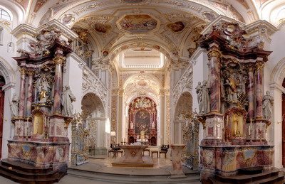 St. Lorenz Basilika - Hauptschiff
