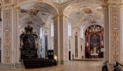 St. Lorenz Basilika - Altarraum seitlich